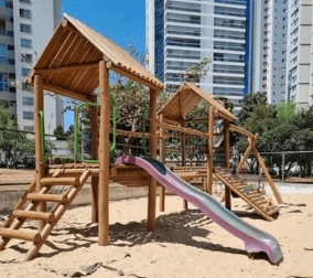 Parquinho de praça no Jardim Goiás é interditado após contaminação de "bicho geográfico"
