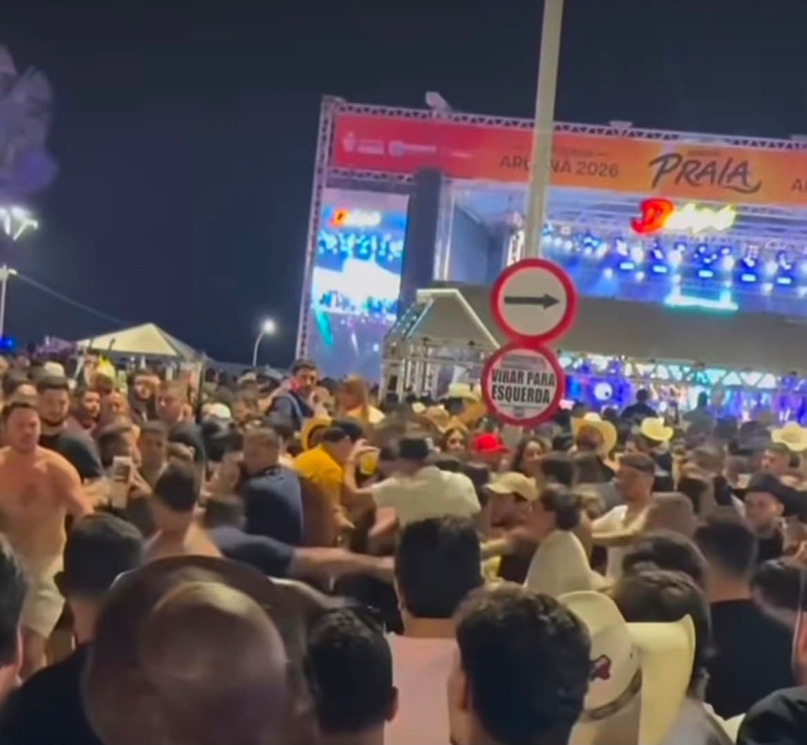 Pancadaria toma conta da praça central de Aruanã e assusta moradores; veja vídeo
