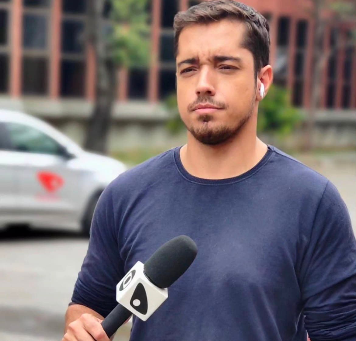 Repórter de afiliada da Globo é encontrado morto dentro de apartamento
