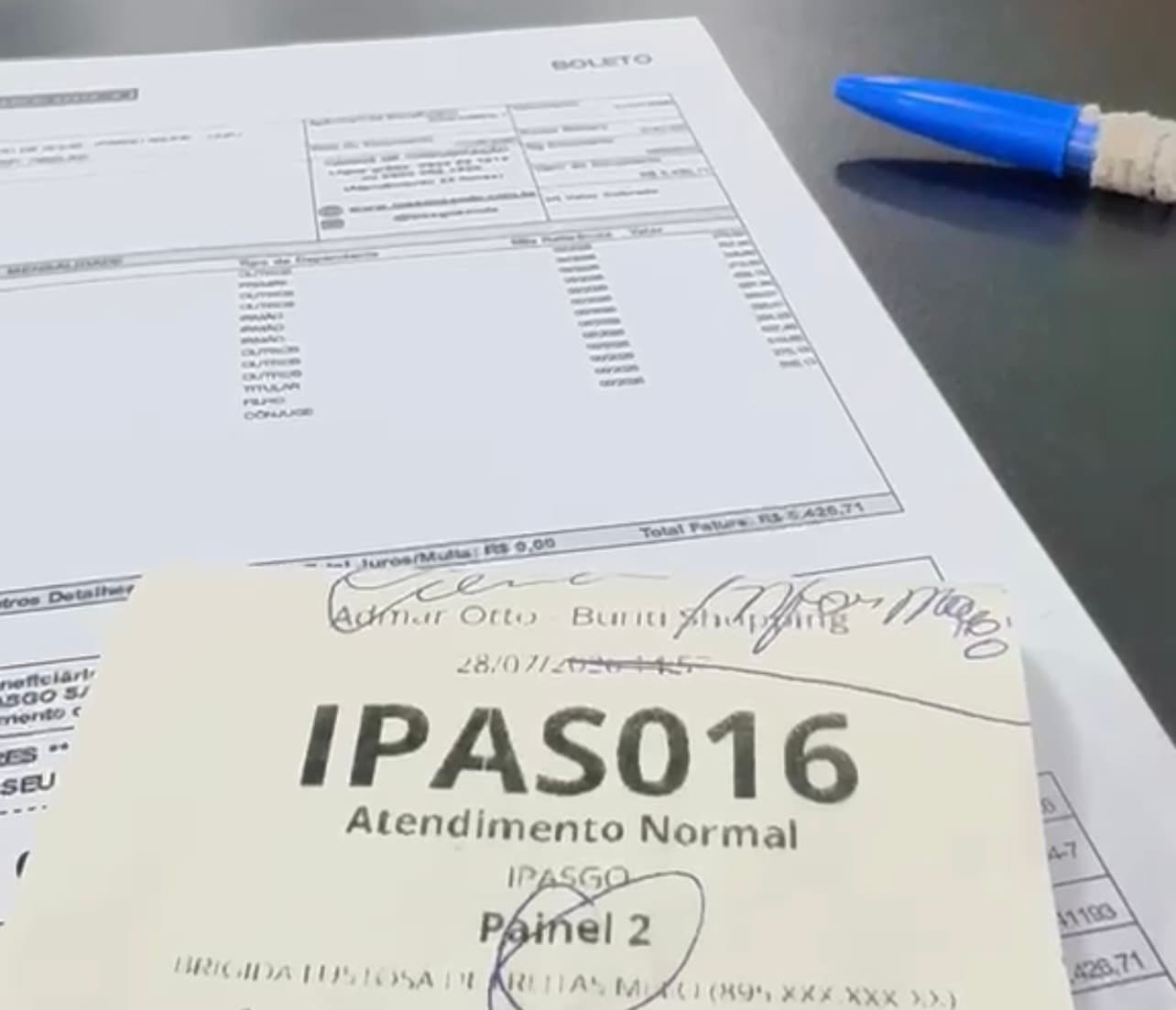 Beneficiários do Ipasgo enfrentam falhas para emitir boletos e relatam risco de cobrança de juros em Goiás