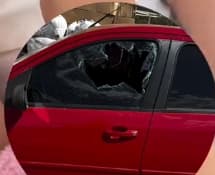 Bebê fica presa dentro de carro sob forte sol em Goiânia; veículo travou sozinho
