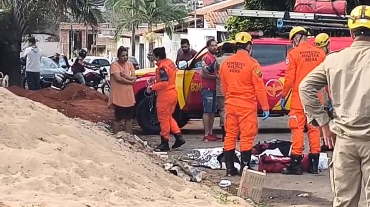 EXCLUSIVO: Trabalhador passa mal em fossa, sofre queda fatal e morre em comércio de Goiânia