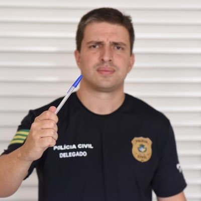 Desembargador pede R$ 50 mil de indenização a delegado que criticou decisão que soltou líder de facção