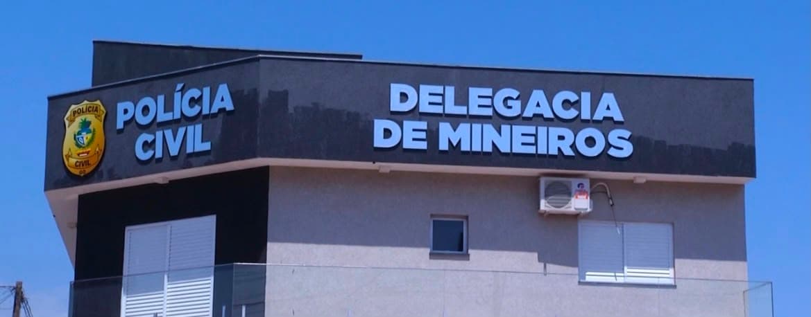 Nora é presa suspeita de desviar R$ 35 mil da sogra enquanto idosa estava doente