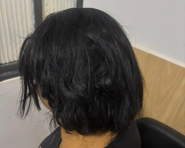 Homem é preso por agredir ex, cortar cabelo dela com tesoura de trabalho e obrigar Pix de R$ 1,9 mil