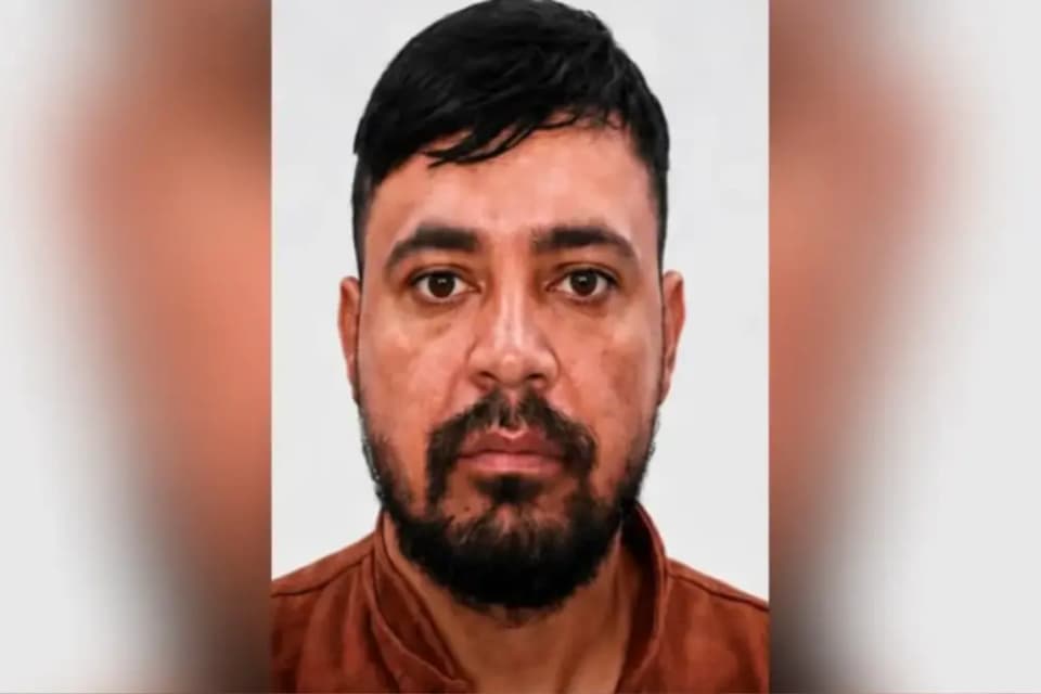 Novas imagens mostram homem em barranco e renovam buscas por marceneiro; desaparecimento completa um mês