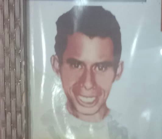 Mãe suspeita que homem perambulando em vídeo na internet seja filho desaparecido há 12 anos e pede ajuda para encontrá-lo