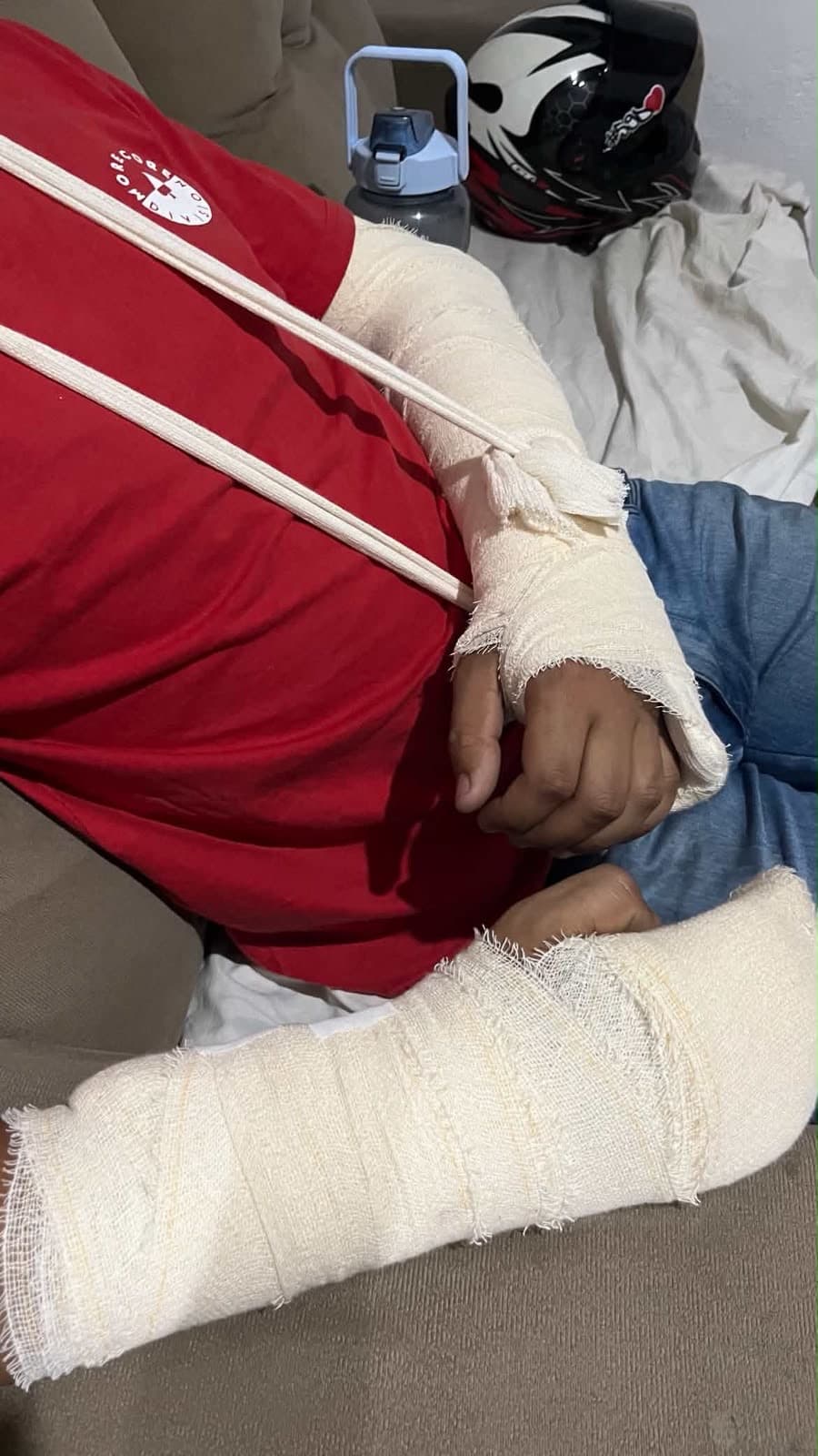 Vento derruba cama box e atinge entregador; móvel foi descartado de forma irregular
