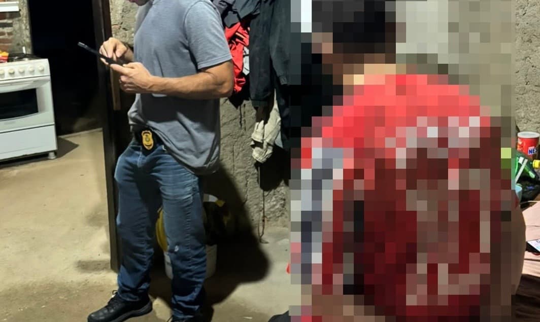 Jovem é preso em flagrante por participar de grupo e armazenar pornografia infantil