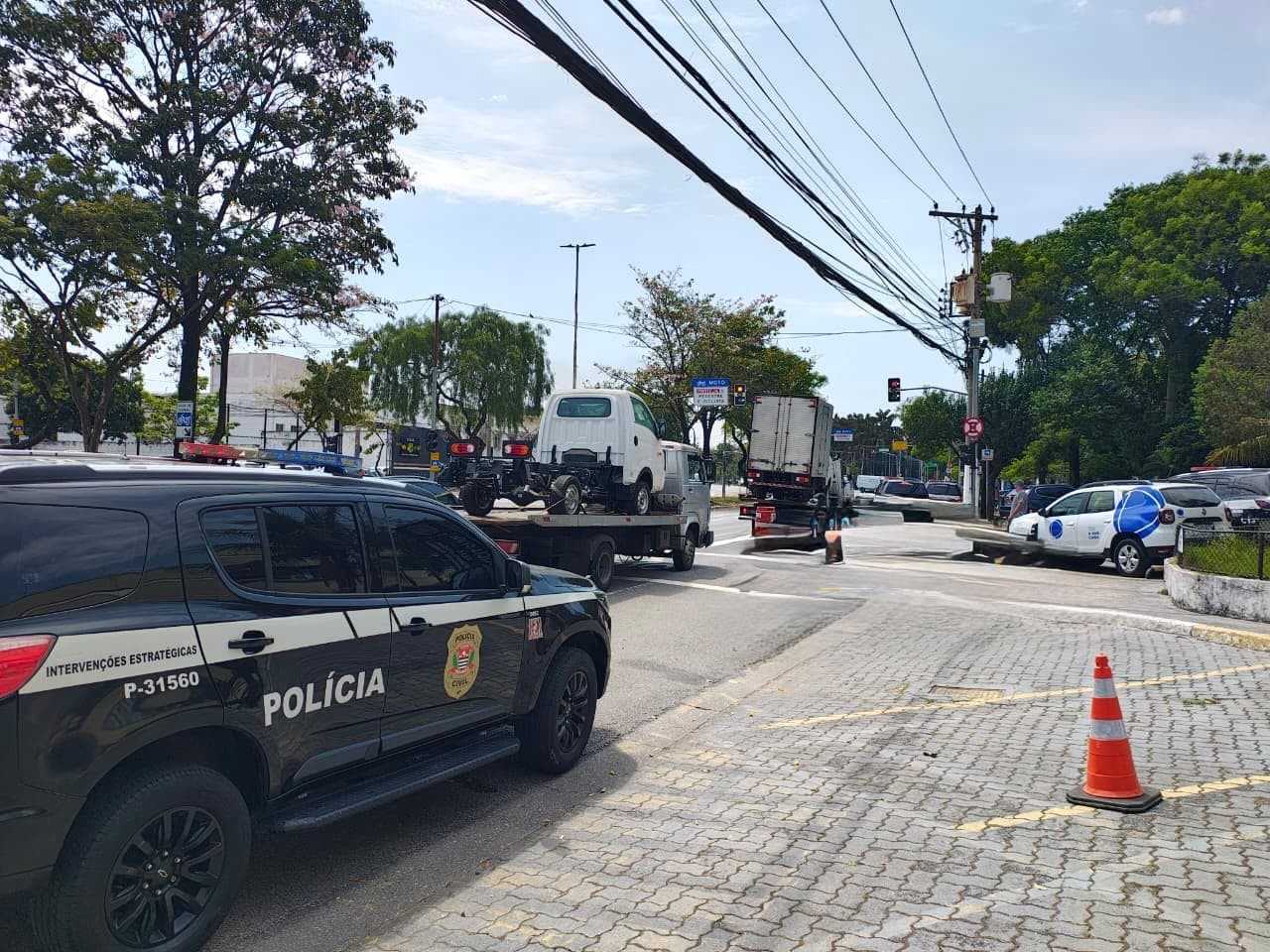 Ex-funcionário é investigado por desviar 54 carros de montadora em Anápolis; veículos eram desmontados em SP
